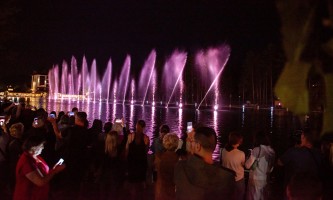 Светска атракција - фонтана у центру Златибора